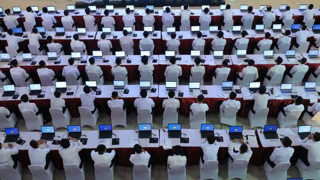 Tes SKD CPNS: Kumpulan Soal dan Pembahasan Lengkap 2025–2026