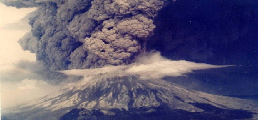Bencana Gunung Meletus Paling Dahsyat