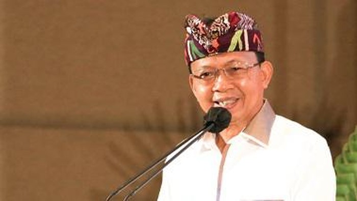 Menggali Sudut Pandang dan Kepemimpinan: Profil Gubernur I Wayan Koster Provinsi Bali