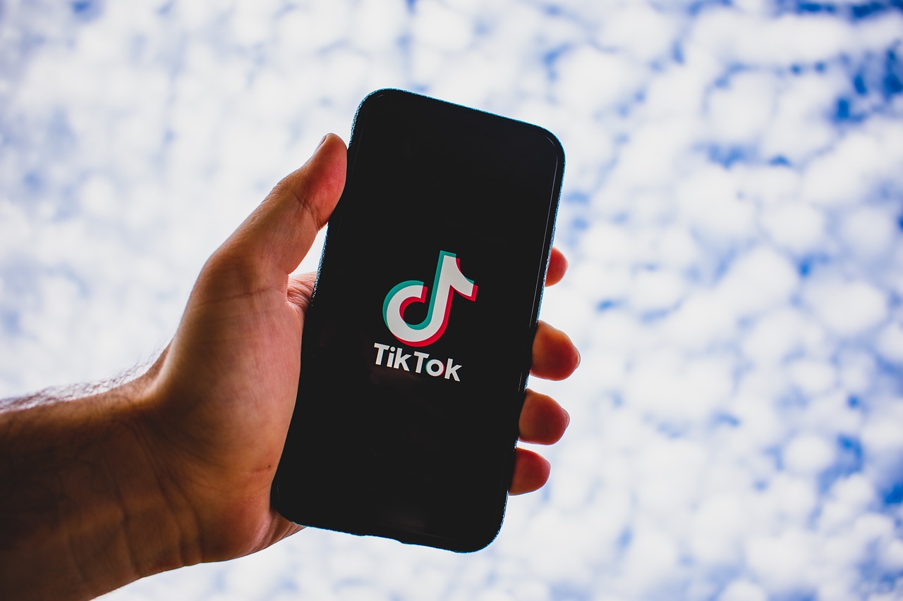 TikTok: Apakah Efektif untuk Pemasaran Brand?