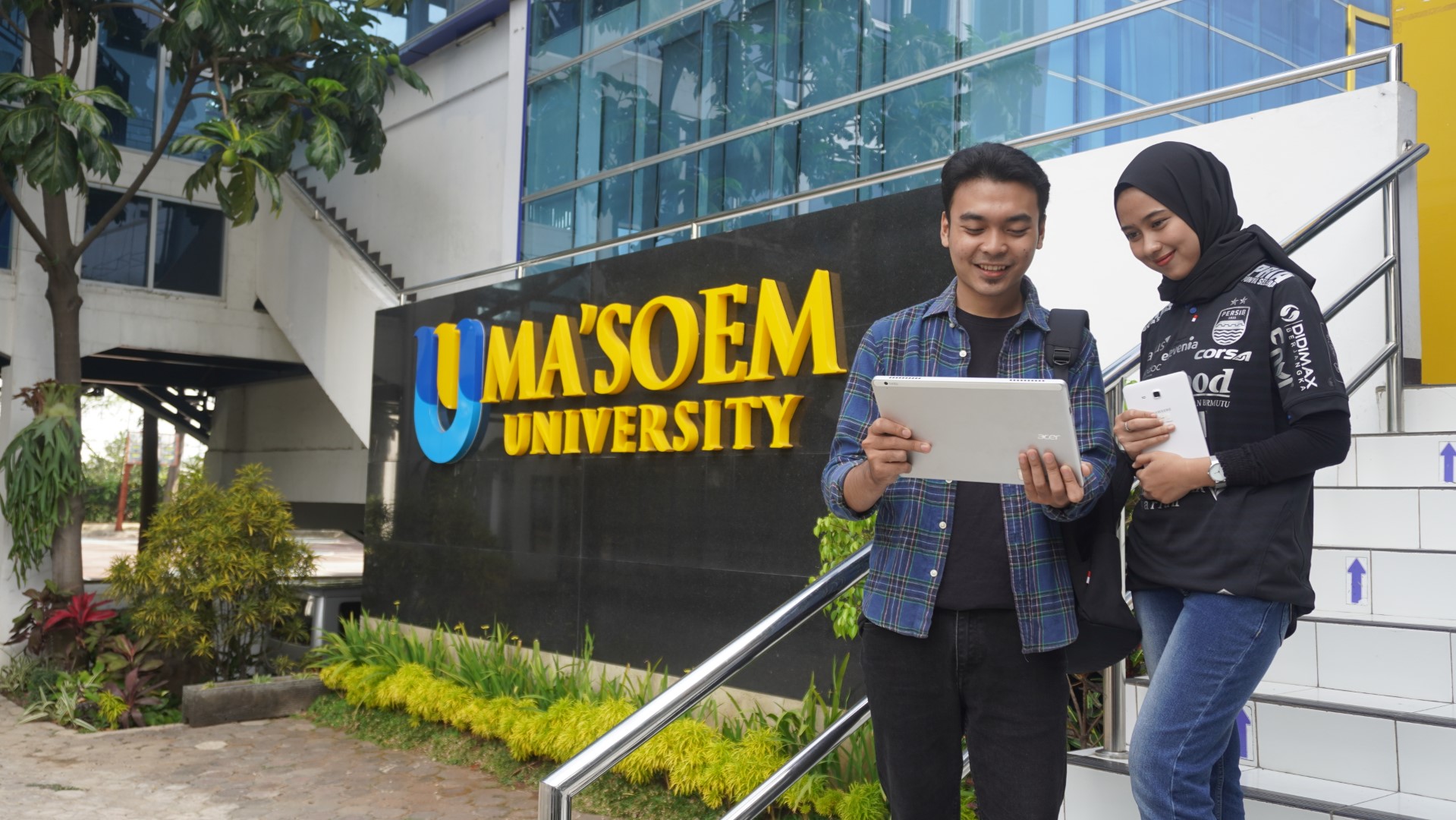 Perkembangan Terkini dalam Dunia Bisnis Digital: Tinjauan Program Studi Bisnis Digital