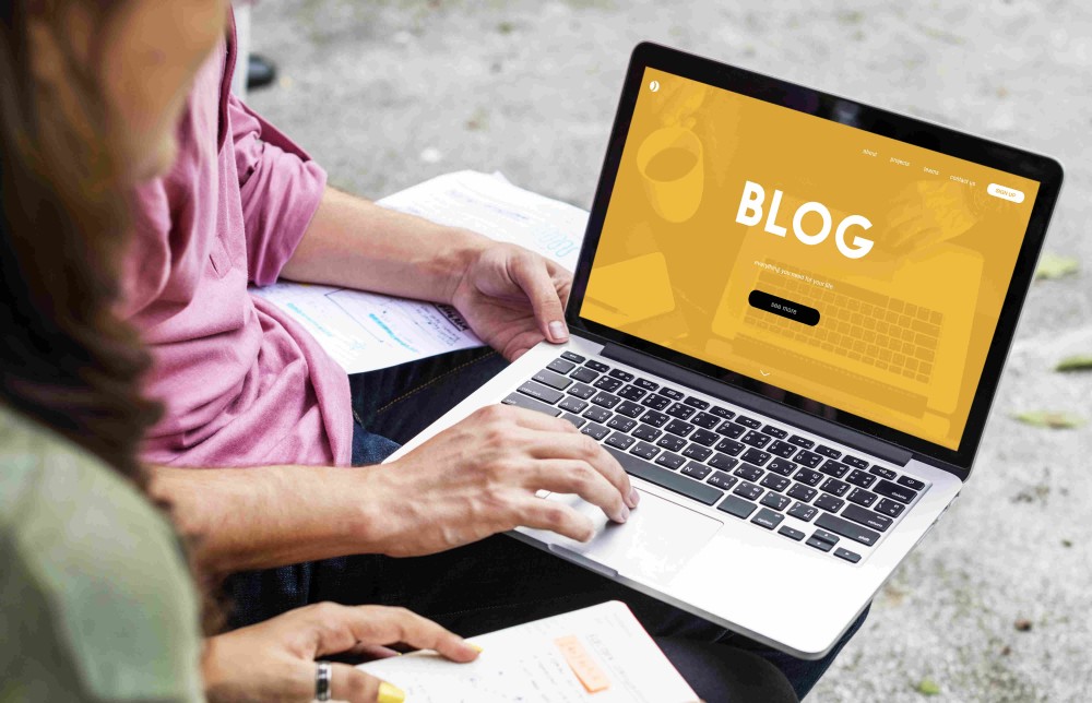 Rahasia Kampanye Politik Modern: Optimalkan Blogger dan SEO