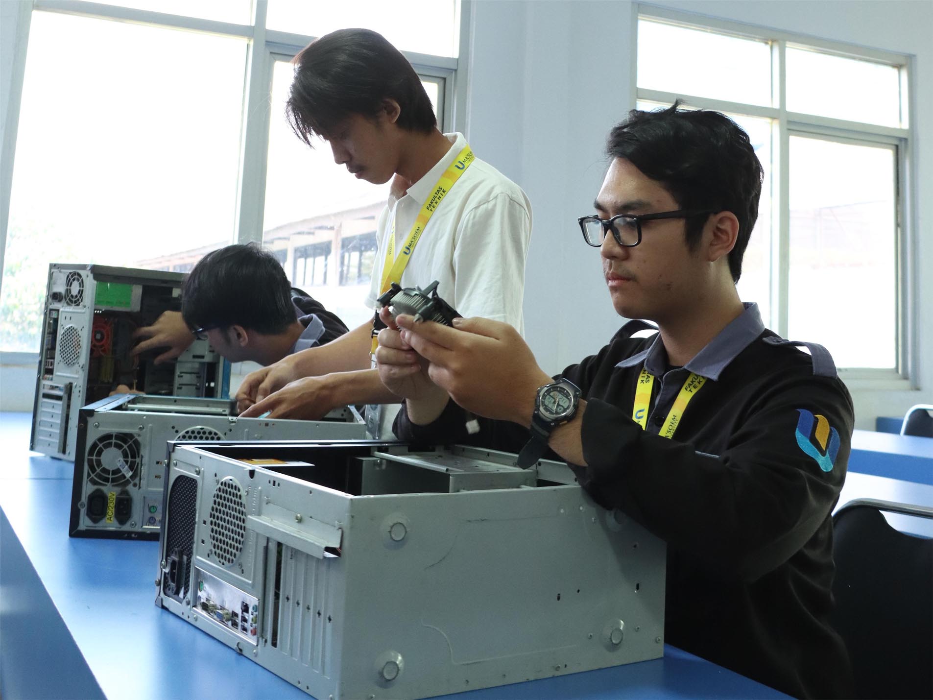 Bagaimana Lulusan Teknik Industri Dapat Berkontribusi dalam Transformasi Digital Industri?