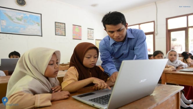 Strategi Efektif Bimbel Dalam Meningkatkan Visibilitas Guru Matematika